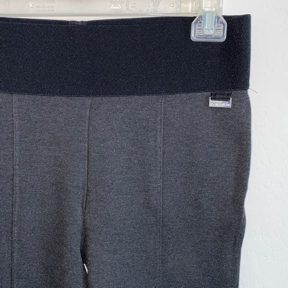 🎀 3/$20 Calvin Klein women’s large grey ponte‎ pants - Picture 2 of 7